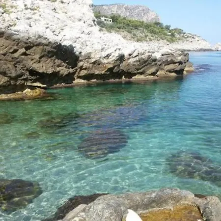 Vfh Flavia -tre Piscine